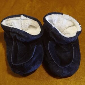 Target slippers size 9/10